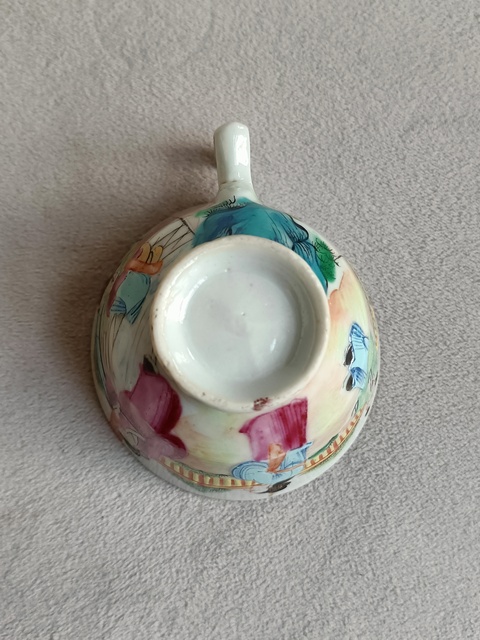 古玩陶瓷廣彩描金人物故事紋手把杯拍賣,當前價格780元