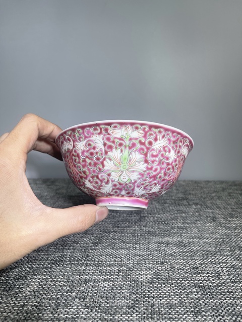古玩陶瓷民國.胭脂紅粉彩花卉紋茶碗拍賣,當前價格750元