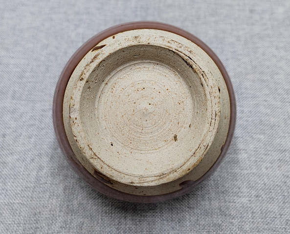 古玩陶瓷漂亮的明清紫金釉茶入拍賣,當前價格880元