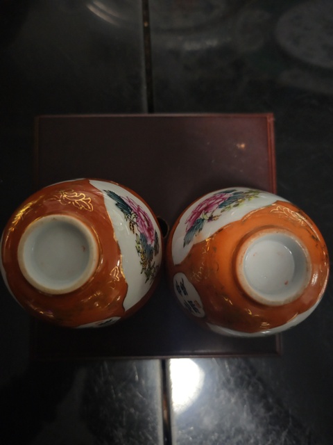 古玩陶瓷**紅描金開窗花卉杯拍賣，當前價格788元