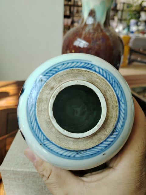 古玩陶瓷（全品）清三代乾隆青花山水人物罐拍賣，當(dāng)前價(jià)格2000元