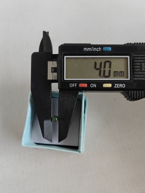古玩玉器天然翡翠鑲嵌戒指拍賣,當前價格260元