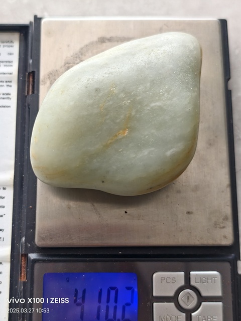 古玩玉器和田玉籽料原石拍賣,當前價格680元