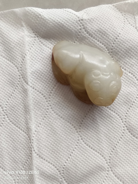 古玩玉器和田玉雕“金蟾”拍賣，當(dāng)前價(jià)格880元