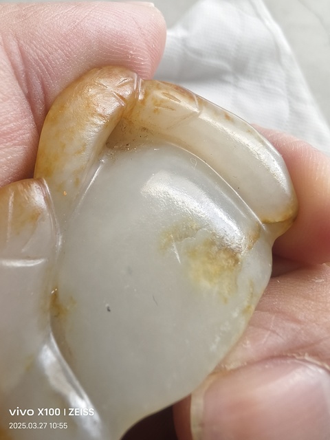 古玩玉器和田玉雕“金蟾”拍賣，當(dāng)前價(jià)格880元