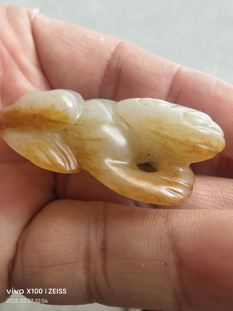 古玩玉器和田玉雕“金蟾”拍賣，當(dāng)前價(jià)格880元