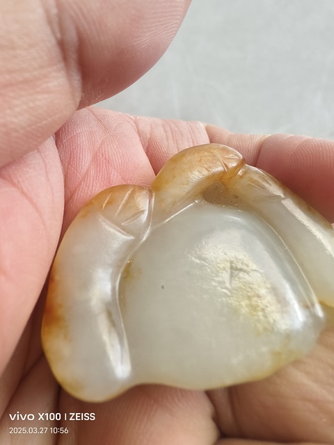 古玩玉器和田玉雕“金蟾”拍賣，當(dāng)前價(jià)格880元