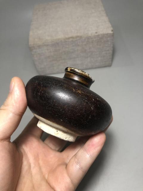 古玩陶瓷宋元，吉州窯黑釉水盂拍賣，當前價格600元