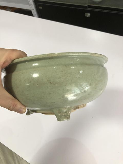 古玩陶瓷明，龍泉窯青釉獸足爐拍賣，當前價格4000元