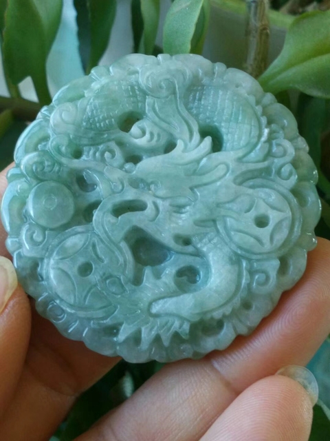 古玩玉器天然翡翠龍紋佩拍賣,當前價格328元