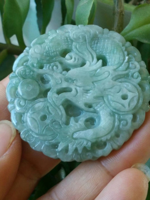 古玩玉器天然翡翠龍紋佩拍賣,當前價格328元