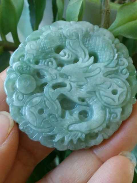 古玩玉器天然翡翠龍紋佩拍賣,當前價格328元