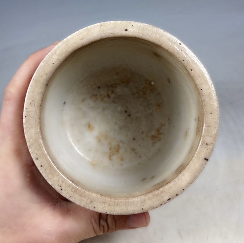 古玩陶瓷【收藏級(jí)精品】清晚期 哥釉青花山水筒式爐【路份高,收藏價(jià)值好】【有比較高的收藏價(jià)值】拍賣,當(dāng)前價(jià)格0元