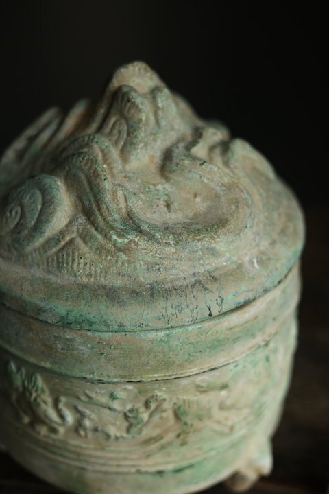 古玩陶瓷漢綠釉博山奩拍賣(mài),當(dāng)前價(jià)格9600元