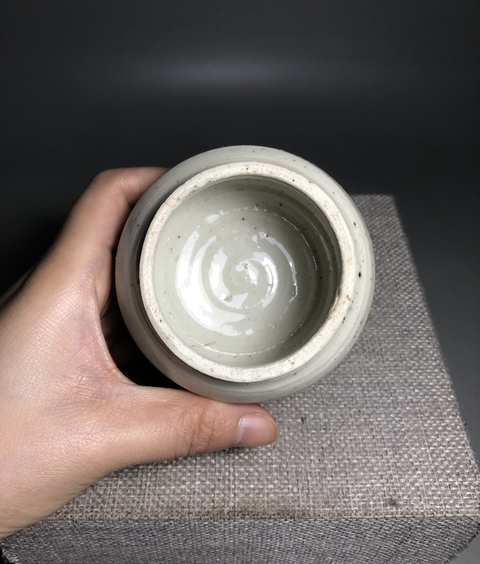 古玩陶瓷【元代】青白釉蓋罐拍賣，當(dāng)前價格0元