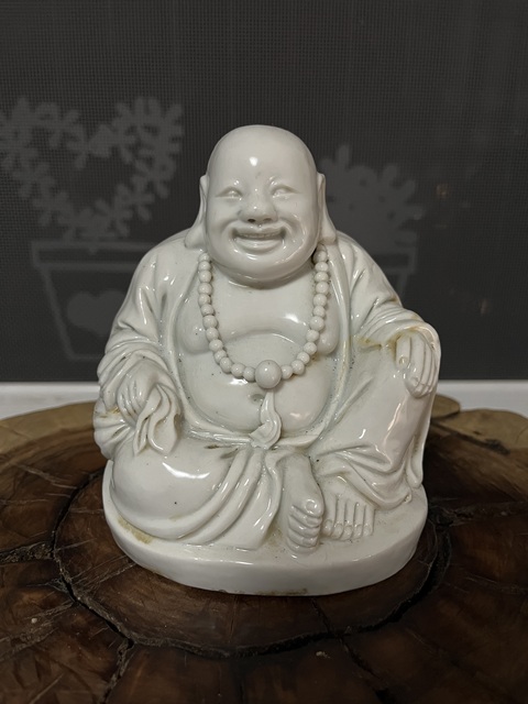 古玩陶瓷白釉布袋和尚像真品鑒賞圖