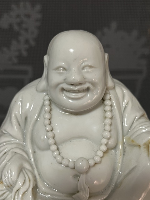 古玩陶瓷白釉布袋和尚像真品鑒賞圖