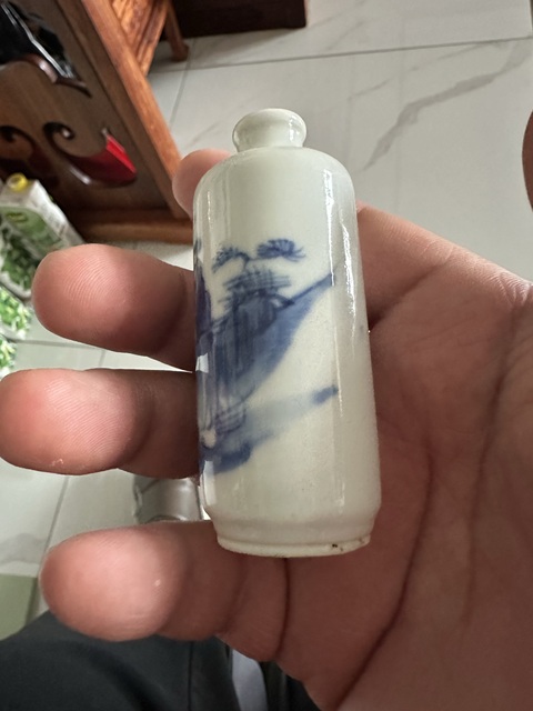 古玩陶瓷青花人物故事紋鼻煙壺拍賣,當前價格2680元
