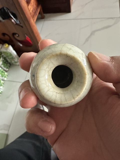 古玩陶瓷哥釉水盂真品鑒賞圖