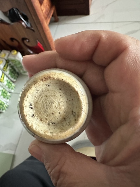 古玩陶瓷哥釉水盂真品鑒賞圖