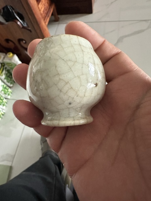 古玩陶瓷哥釉水盂真品鑒賞圖