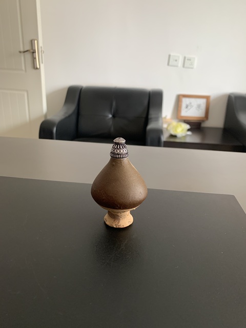 古玩陶瓷茶葉末釉截口瓶真品鑒賞圖
