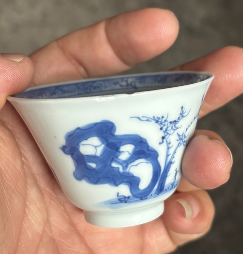 古玩陶瓷康熙·青花三娘教子紋杯碟一套真品鑒賞圖