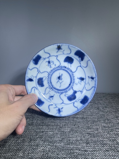 古玩陶瓷清中期.青花靈芝花卉紋盤拍賣,當前價格0元