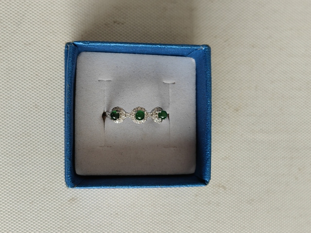 古玩玉器天然翡翠鑲嵌戒指拍賣,當前價格298元
