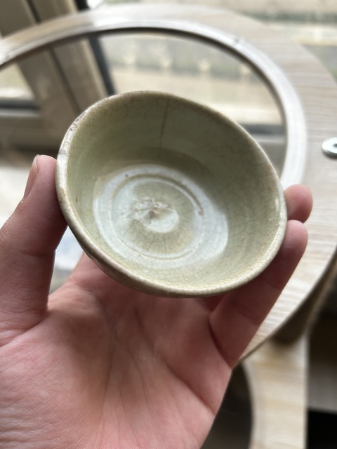 古玩陶瓷明早期龍泉窯青釉臥足杯拍賣，當前價格150元