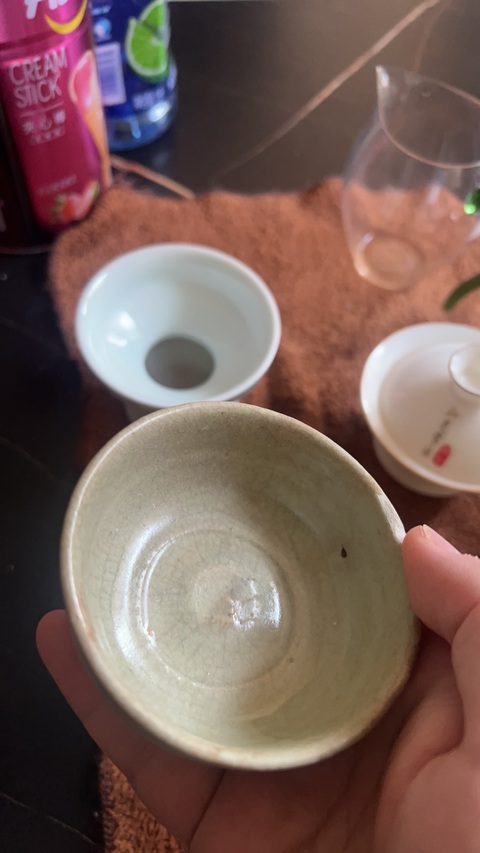 古玩陶瓷明早期龍泉窯青釉臥足杯拍賣，當前價格150元