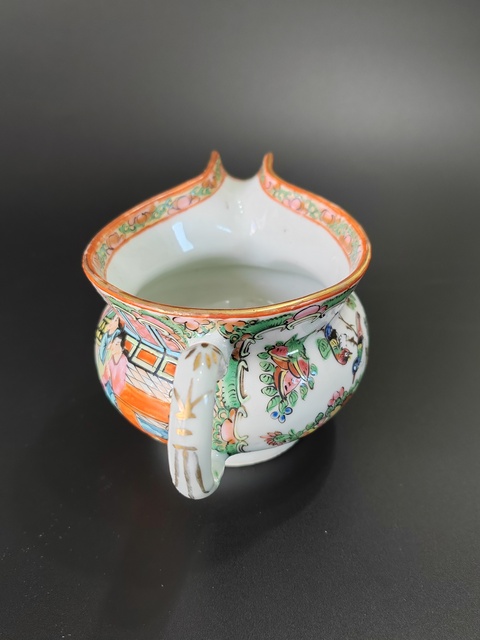 古玩陶瓷清廣彩公道杯拍賣,當(dāng)前價格880元