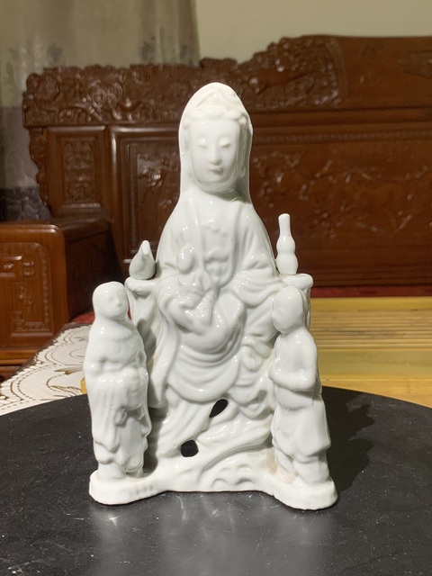 古玩陶瓷清代白瓷觀音菩薩造像拍賣，當前價格2500元