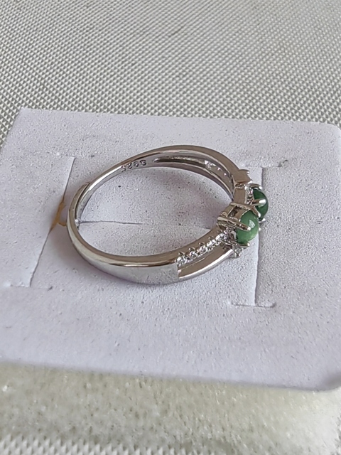 古玩玉器天然翡翠鑲嵌戒指拍賣,當前價格298元