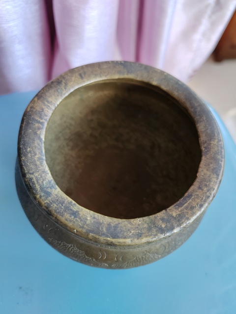 古玩雜項(xiàng)清代銅爐拍賣,當(dāng)前價(jià)格2687元