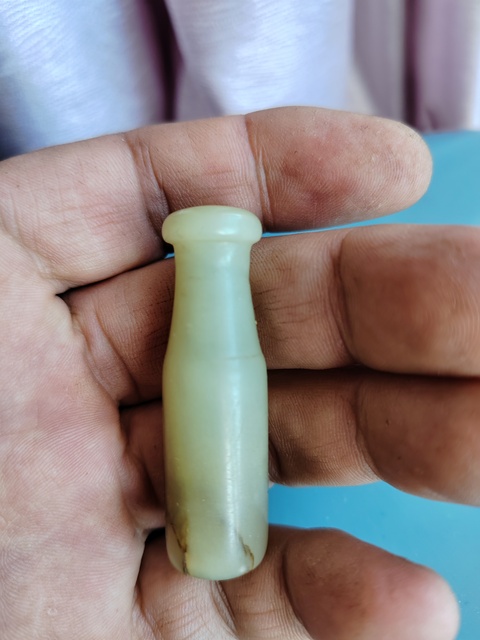 古玩玉器清代“素紋煙嘴”拍賣,當前價格666元