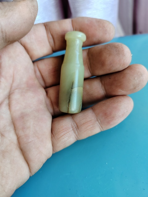 古玩玉器清代“素紋煙嘴”拍賣,當前價格666元