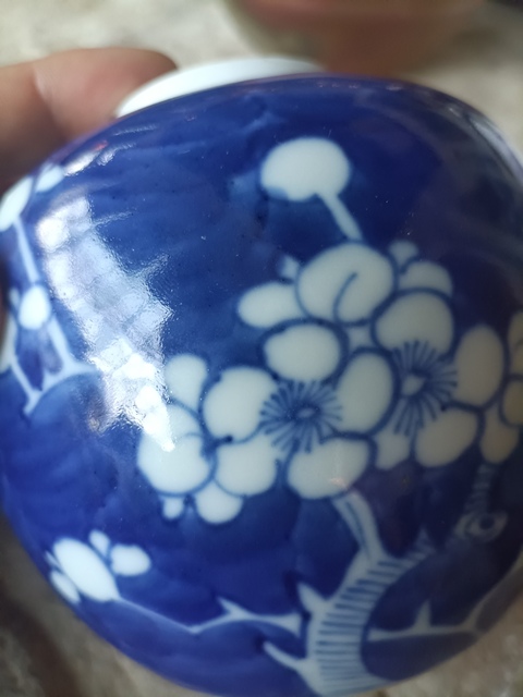 古玩陶瓷青花冰梅圖茶葉罐拍賣,當前價格99元
