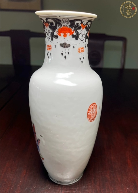 古玩陶瓷粉彩仕女人物觀音瓶拍賣，當前價格2800元