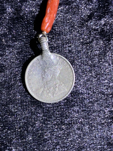 古玩錢(qián)幣山湖安娜飾品拍賣(mài)，當(dāng)前價(jià)格500元