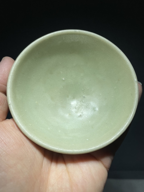 古玩陶瓷宋末元初龍泉青瓷刻仰蓮紋茶盞拍賣,當前價格3980元
