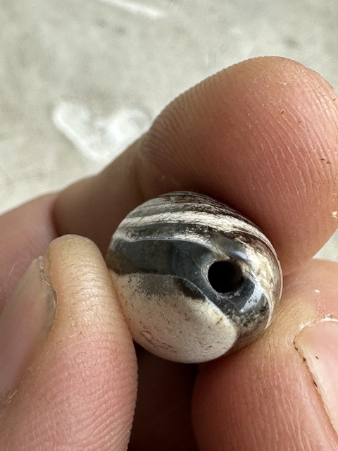 古玩玉器纏絲瑪瑙橄欖珠拍賣,當前價格1888元