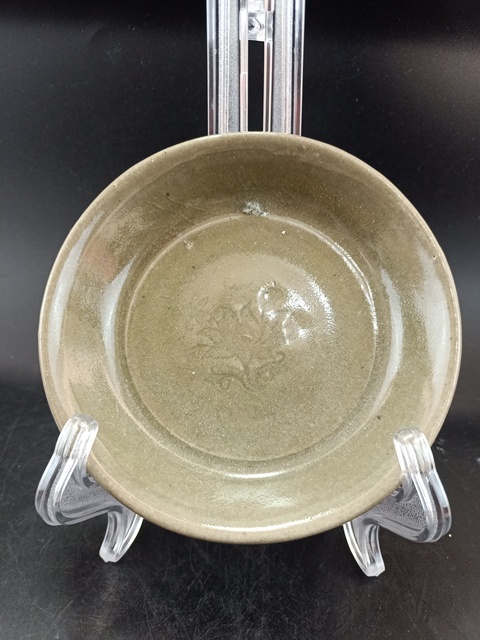 古玩陶瓷【館藏級精品】明 龍泉窯 印花洗【路份高】【收藏價值好】拍賣，當前價格0元