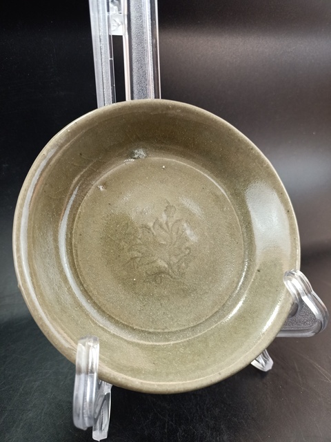 古玩陶瓷【館藏級精品】明 龍泉窯 印花洗【路份高】【收藏價值好】拍賣，當前價格0元