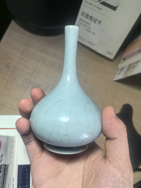 古玩陶瓷官釉荸薺瓶拍賣,當前價格13000元
