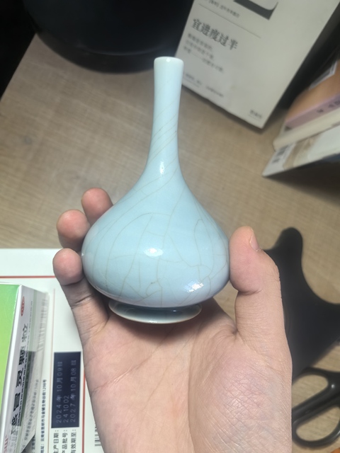 古玩陶瓷官釉荸薺瓶拍賣,當前價格13000元