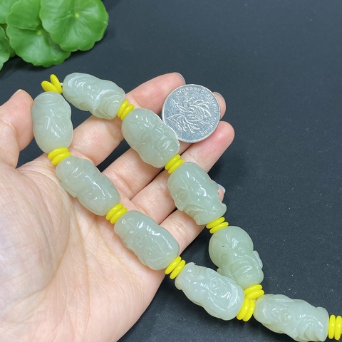古玩玉器(特價)和田玉十八羅漢雙面手工精雕手串(帶鑒定證書)拍賣，當前價格688元