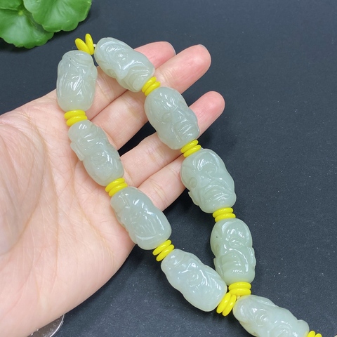 古玩玉器(特價)和田玉十八羅漢雙面手工精雕手串(帶鑒定證書)拍賣，當前價格688元