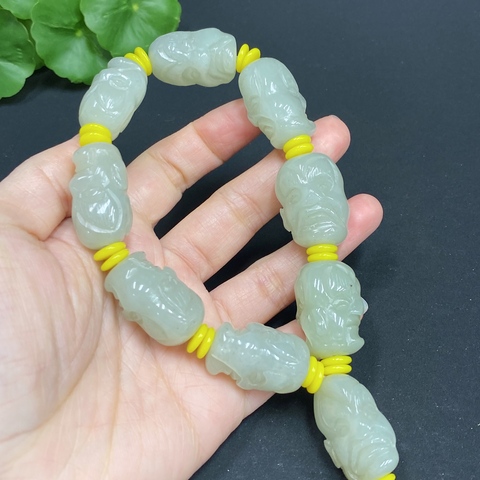 古玩玉器(特價)和田玉十八羅漢雙面手工精雕手串(帶鑒定證書)拍賣，當前價格688元