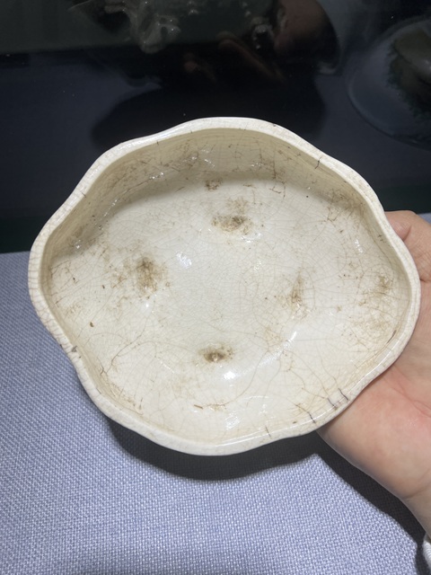 古玩陶瓷(晚清民國漳州窯)哥釉雙魚洗拍賣,當(dāng)前價(jià)格0元